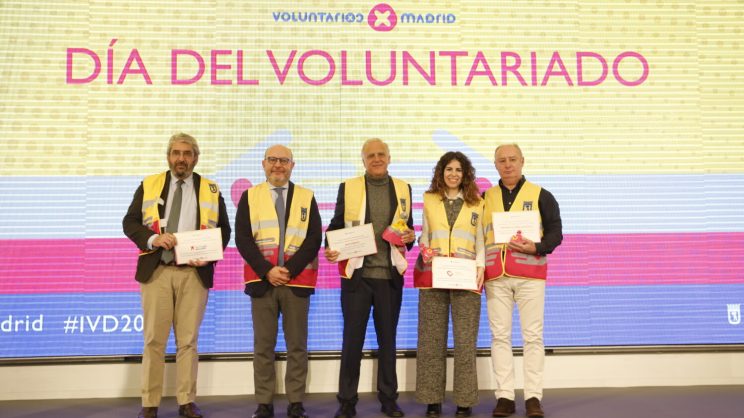 Chaleco de Oro Día Mundial del Voluntariado